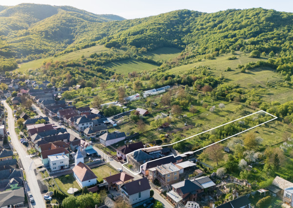 Na predaj rodinný dom s veľkým pozemkom