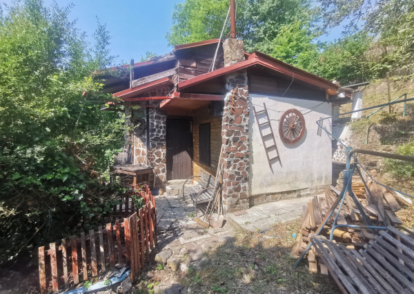 Svinica- Viničný vrch, chata so záhradou na predaj