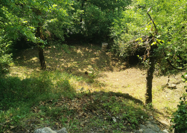 Svinica- Viničný vrch, chata so záhradou na predaj
