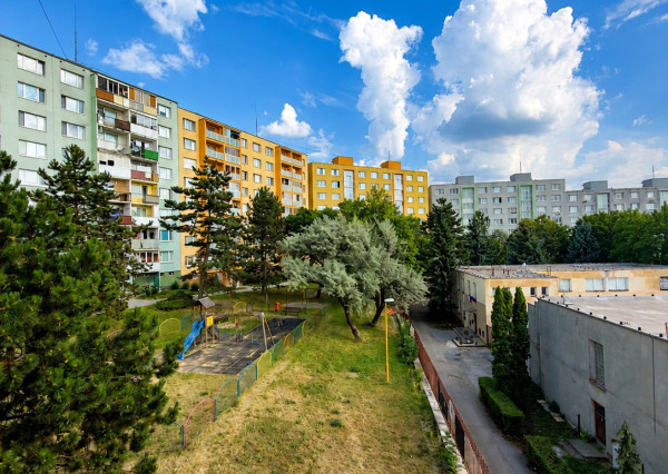 PRENÁJOM 2 izbový byt, Jegorovovo námestie, Košice