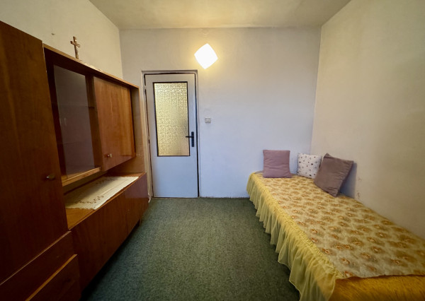 Predaj 2 izbový byt pôvodný stav -  Košice IV. - Juh
