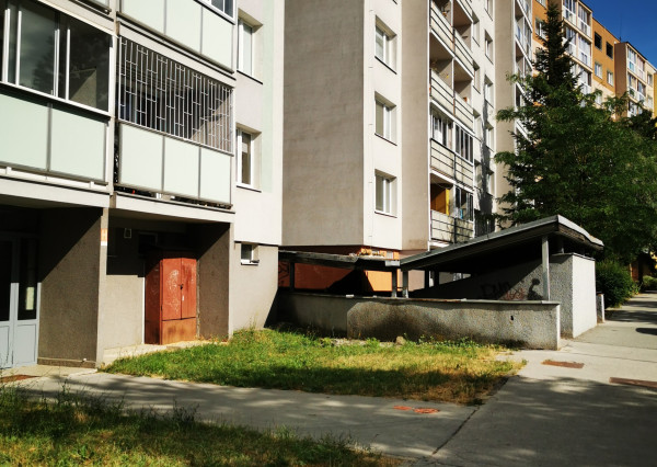 3 izbový byt na začiatku sídliska Furča - Fábryho ulica