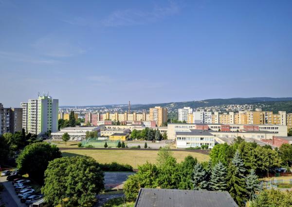 1,5 izb byt s LOGGIOU  Košice s.Ťahanovce NOVÝ, PEKNÝ VÝHĽAD