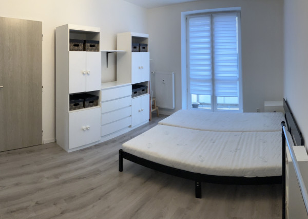 Priestranný 2-izbový byt blízko centra - ČSL armády