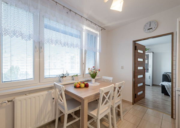 Predaj  priestranný 3 izbový byt loggia  Košice IV. MČ JUH