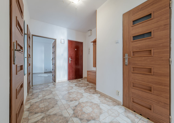 Predaj  priestranný 3 izbový byt loggia  Košice IV. MČ JUH