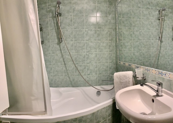 Prenájom - 1 izbový byt Tatranská ul. Košice I. Staré mesto