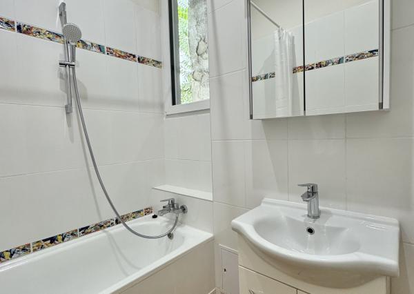 Prenájom 2,5 izbový byt v centre mesta a pritom v tichu