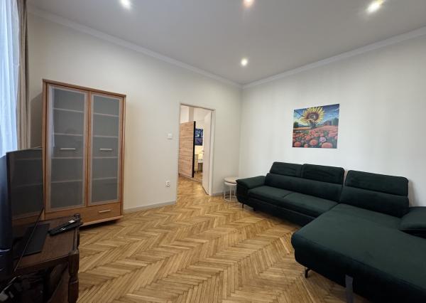 Prenájom 2,5 izbový byt Košice I. Staré mesto  Baštová ticho