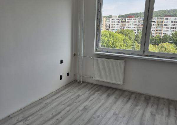 Prenájom 3 izb byt s LOGGIOU  Košice s. Nad Jazerom  NOVÝ