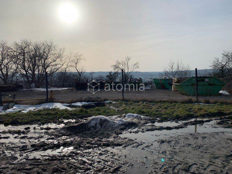 Na predaj pozemok v Rozhanovciach