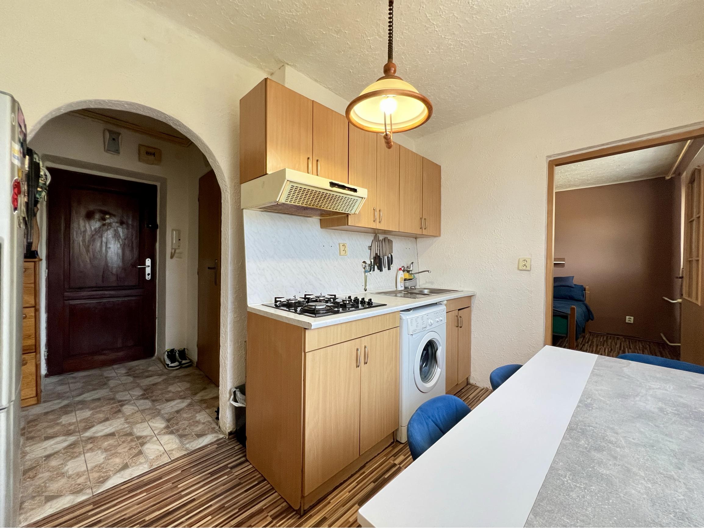 Predám 2-izbový byt, Nám. oceliarov, Košice - ŠACA