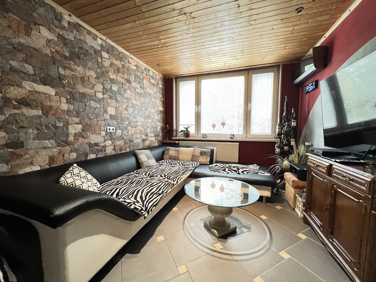 Na predaj 1,5-izbový byt na Jazere