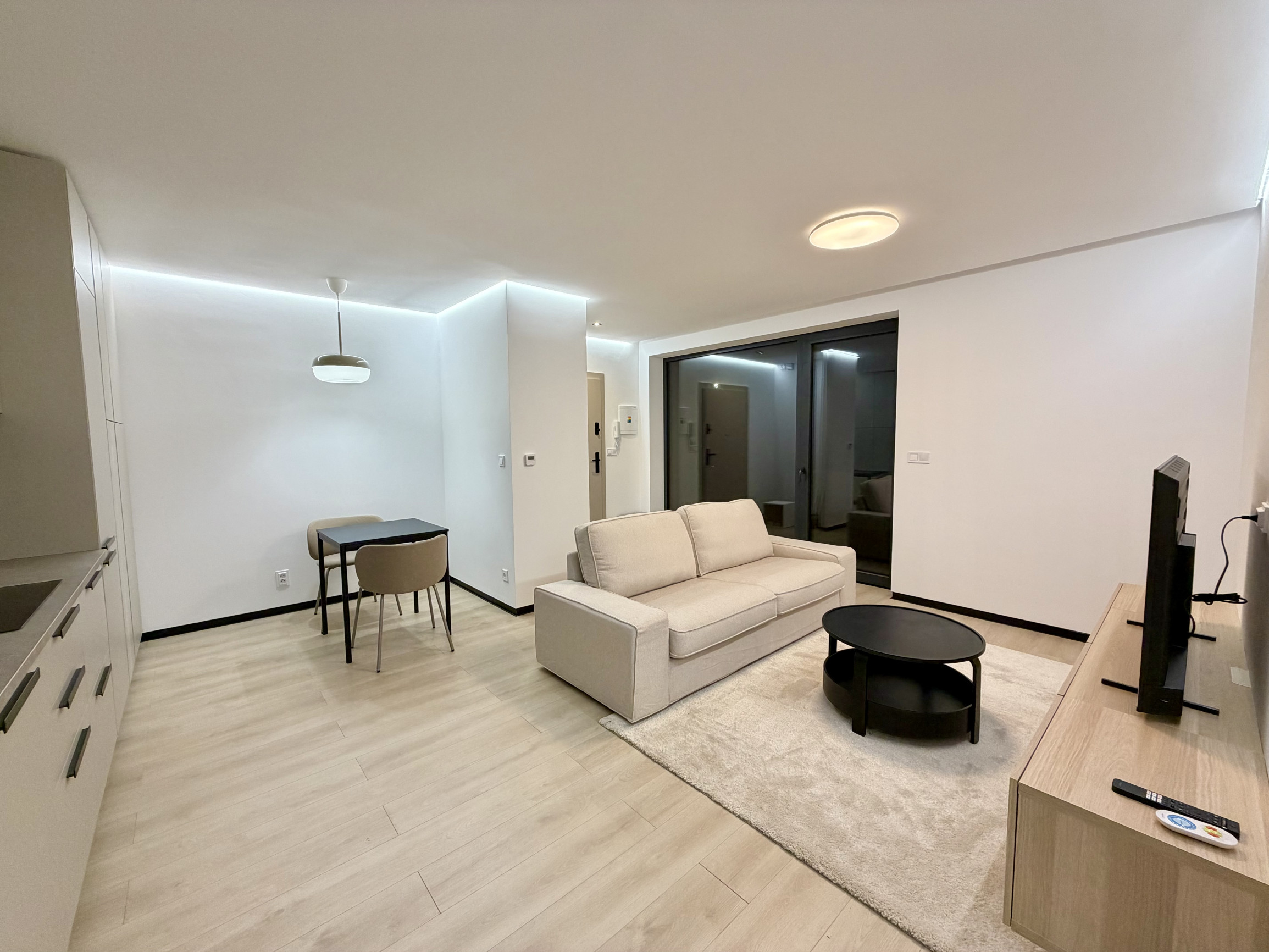 2 - izbový byt v úplnom centre