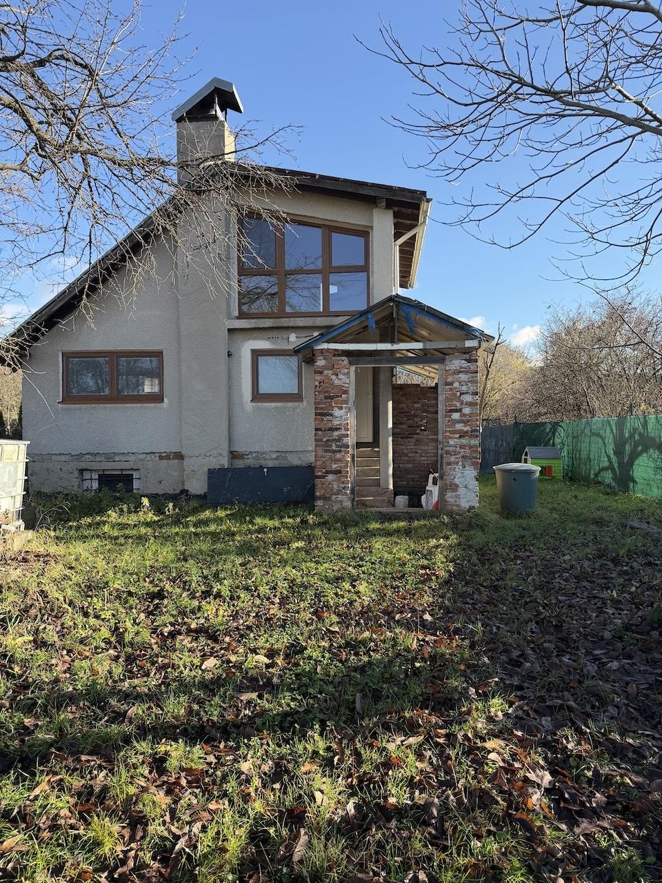 Na predaj pozemok a stavba v obci Ďurkov neďaleko Košíc