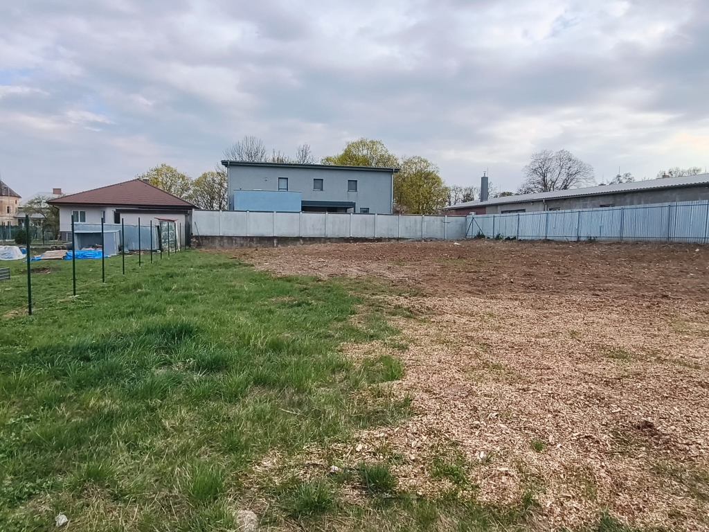 10 árový stavebný pozemok v tichej uličke - Košice - Šaca